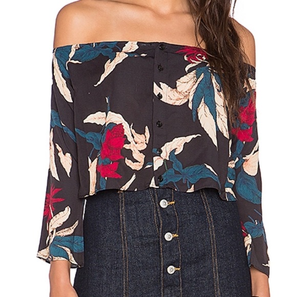 Tularosa Tops - Tularosa Francesca Crop Top in Navy Floral